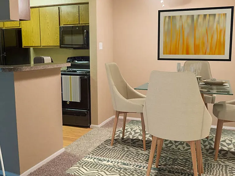 Porterwood Apartments — Photo 2