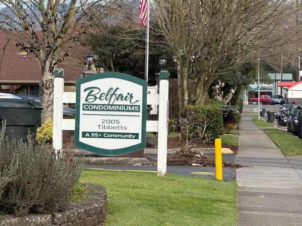 2005 Tibbetts Dr APT 202