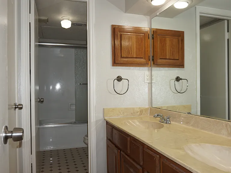 2728 Copper Creek Dr #107 — Photo 2