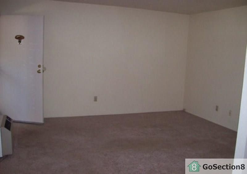 2nd image of 4857 College Ave APT 14