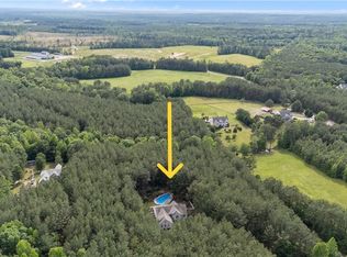 9010 Beaver Bridge Rd, Moseley, VA 23120