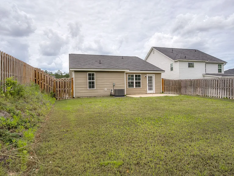 2106 Collier Rd — Photo 30