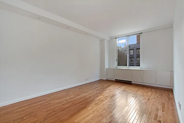 Rented by Corcoran | media 4