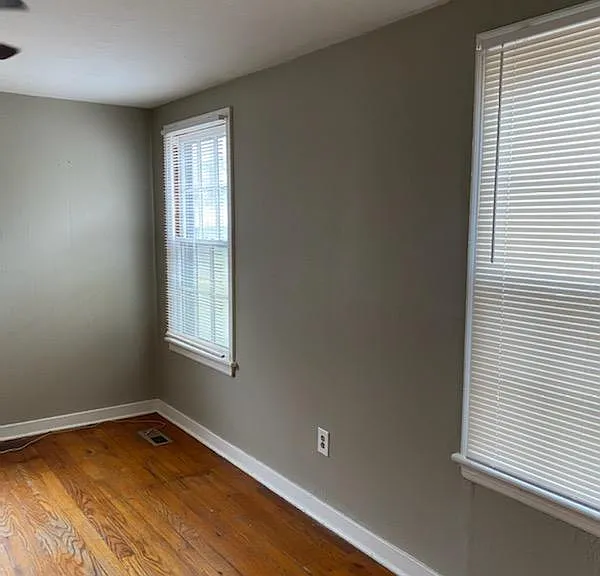 2207 S Taylor St — Photo 10