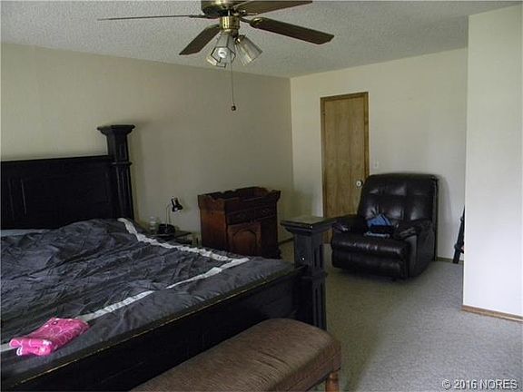 5th image of 2728 S Aspen Ct