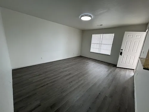 329 Berry St Photo 1