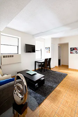 Rented by Empire State Properties | media 31