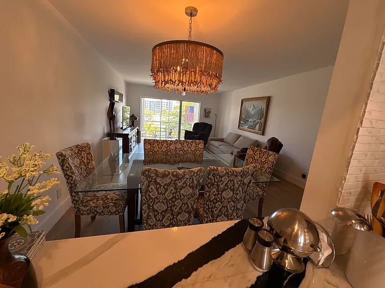 608 NE 2nd St #432 — Photo 8