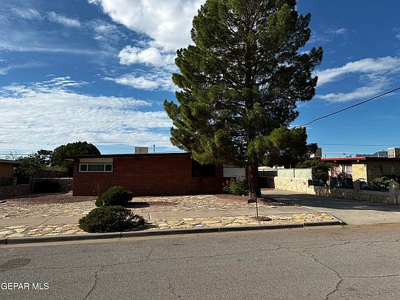 3rd image of 5202 Cornell Ave