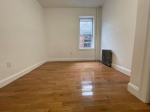 5th image of 266 Monticello Ave #11E