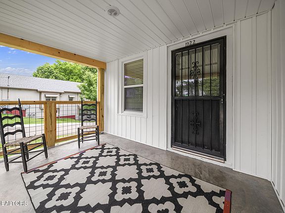 5th image of 1922 Cecil Ave
