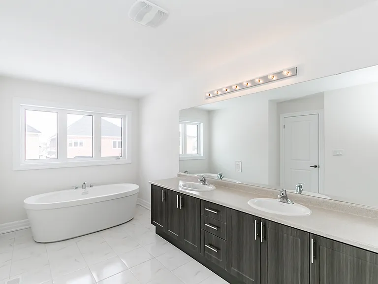 1024 Wickham Rd — Photo 17