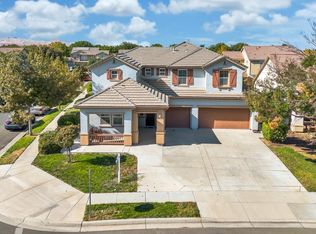 1133 Van Gogh Ln, Patterson, CA 95363