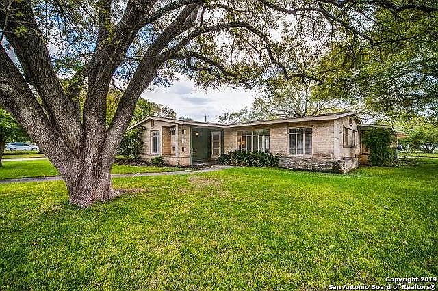 1st image of 642 Robinhood Pl
