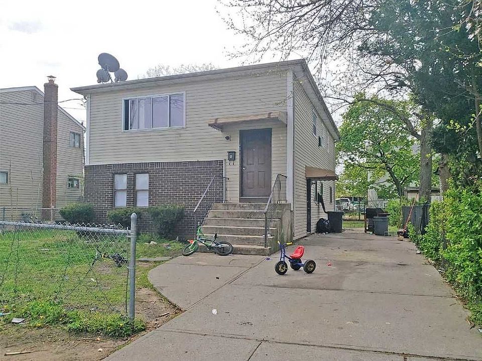 1st image of 20 Wright St