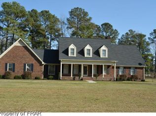 903 Weeks Rd, Dunn, NC 28334