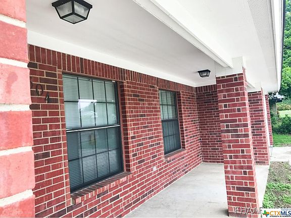 2nd image of 1504 Illinois Ave