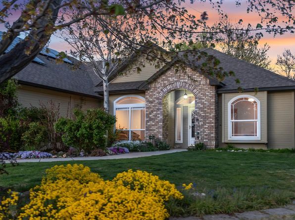 2074 S Tollgate Way, Boise, ID 83709