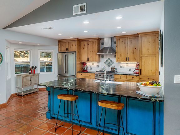 2nd image of 1332 Glen Ellen Ct