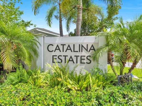 4506 Catalina Way, Greenacres, FL 33463