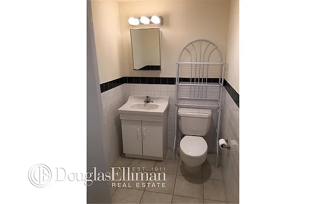 Rented by Douglas Elliman | media 68