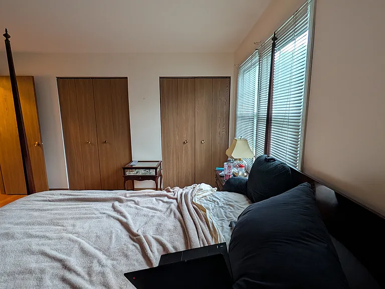 410 Orleans Ave — Photo 34