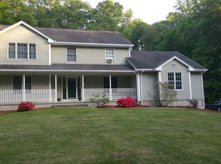 9 Nicholas Ct, Prospect, CT 06712