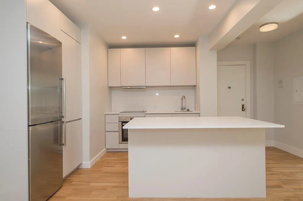 1 bed, 9999 sqft, $2,900 — Photo 4