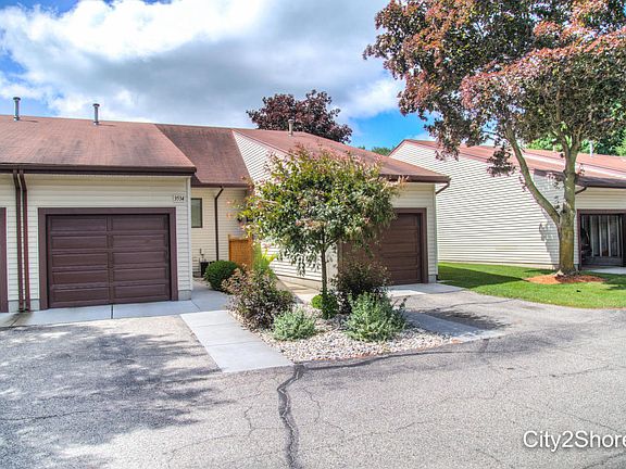 2nd image of 3536 Golfside Dr #3536