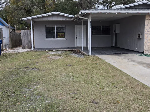 5012 22nd St W APT B, Bradenton, FL 34207