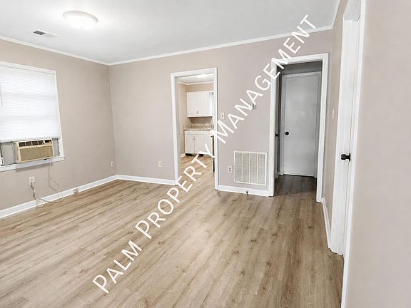 5th image of 1219 E 68th St Unit B