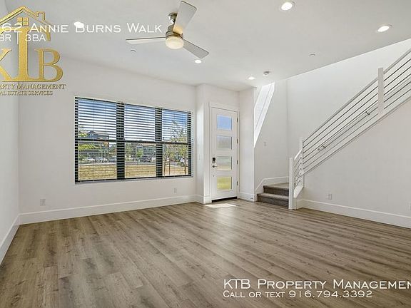 5th image of 562 Annie Burns Walk