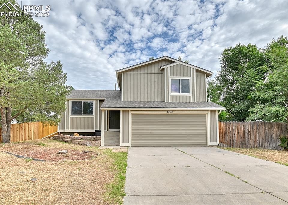 1st image of 634 Autumn Pl