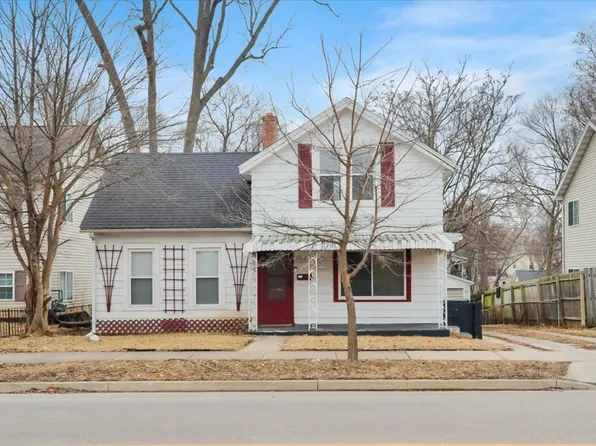 806 W Market St, Bloomington, IL 61701