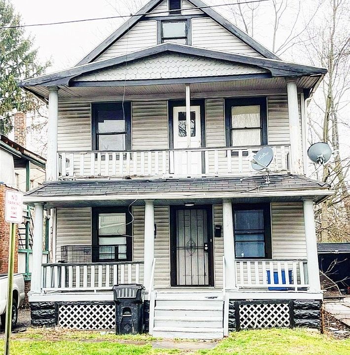 1st image of 12107 Forest Ave