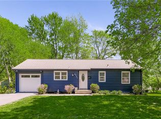 6731 Hadley Ln, Overland Park, KS 66204