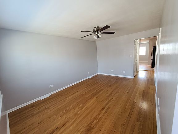 2nd image of 1420 Lombard Ave