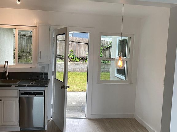 5th image of 524 E Palm Ave #526