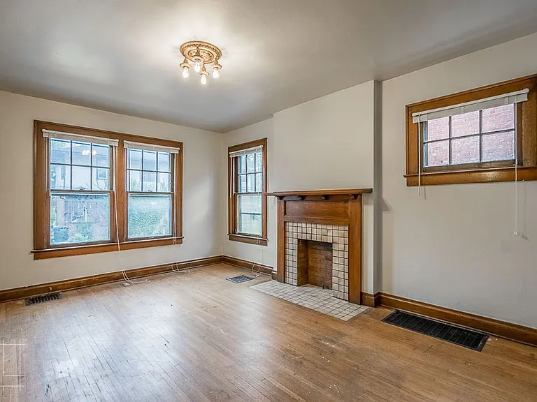 384 E. Maynard Ave — Photo 29