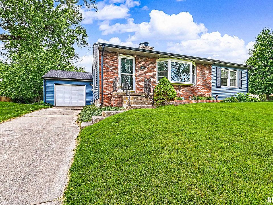 1st image of 4211 N Brookmont Rd