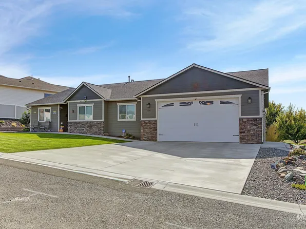 2541 3rd Ave, Clarkston, WA 99403