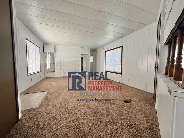 123 Teakwood St — Photo 8