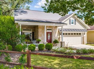 101 Serenity Dr, Boerne, TX 78006