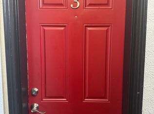 2801 R St SE APT 3, Washington, DC 20020