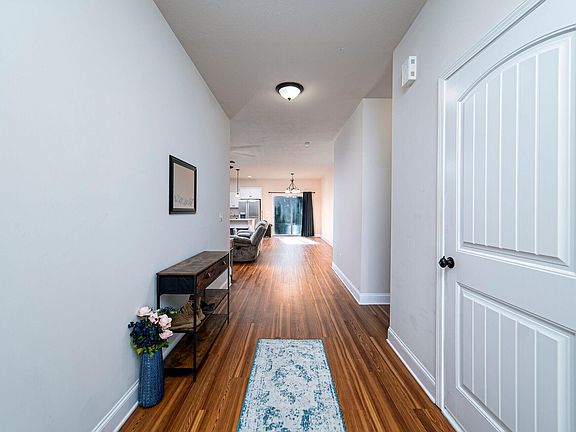 5th image of 150 Bay Meadows Drive