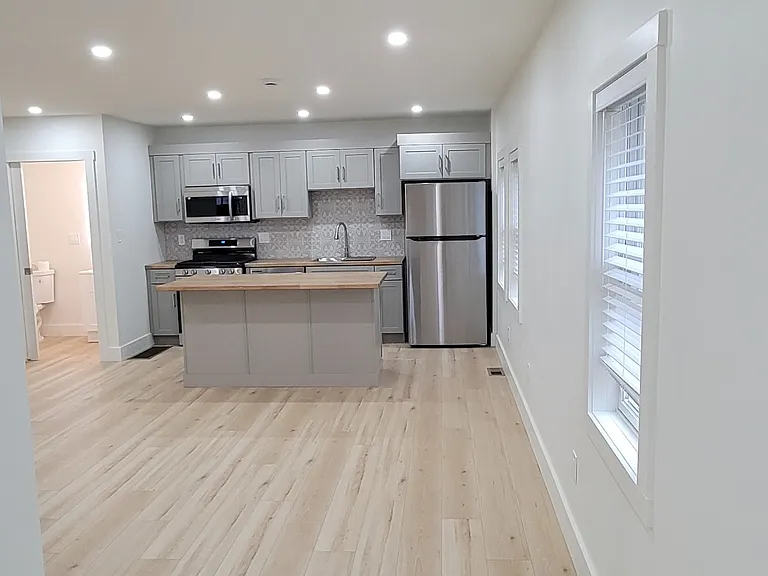 45-45A Fruit St #45-A — Photo 6