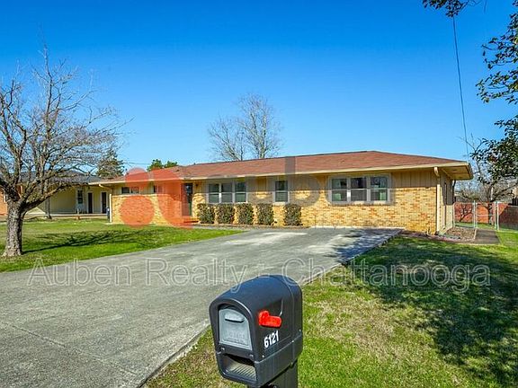 2nd image of 6121 Sherwood Dr