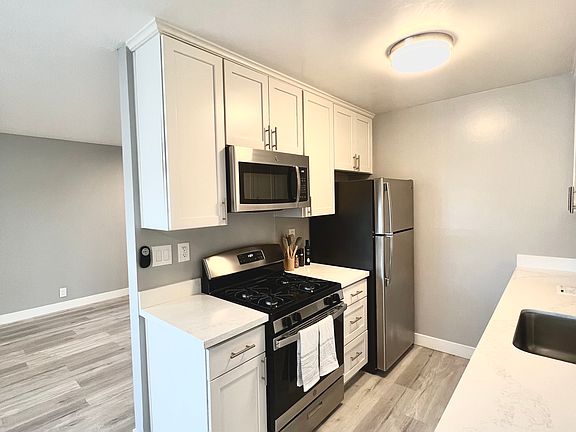 2nd image of 1109 Haddon Dr APT 3