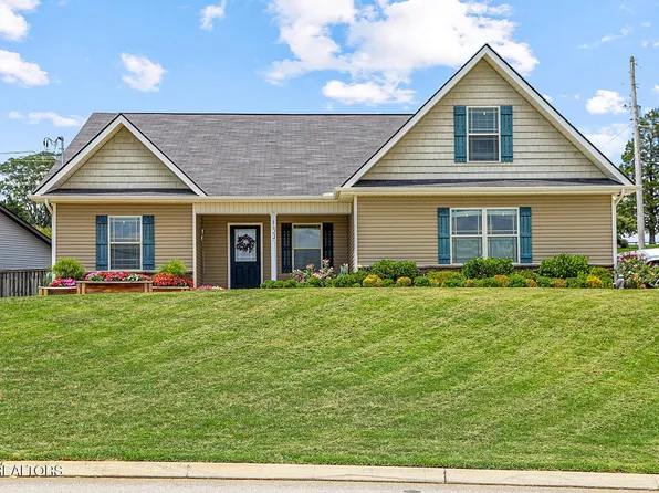 1157 Blackstone View Ln, Knoxville, TN 37932