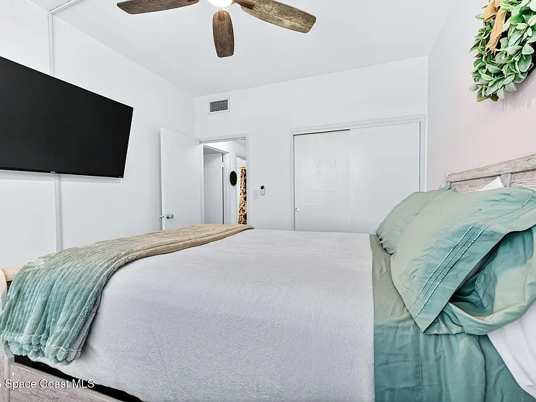 55 Sea Park Blvd #415 — Photo 27